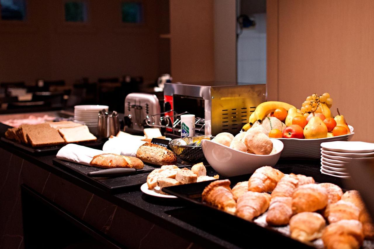 Hotel Franciacorta Paderno Franciacorta Екстер'єр фото