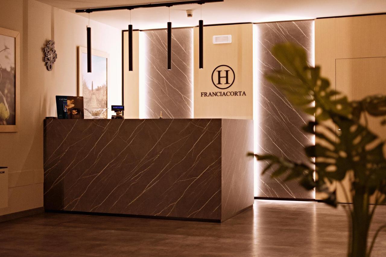 Hotel Franciacorta Paderno Franciacorta Екстер'єр фото