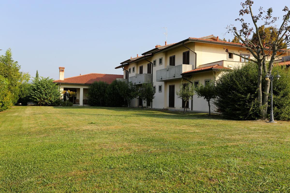 Hotel Franciacorta Paderno Franciacorta Екстер'єр фото